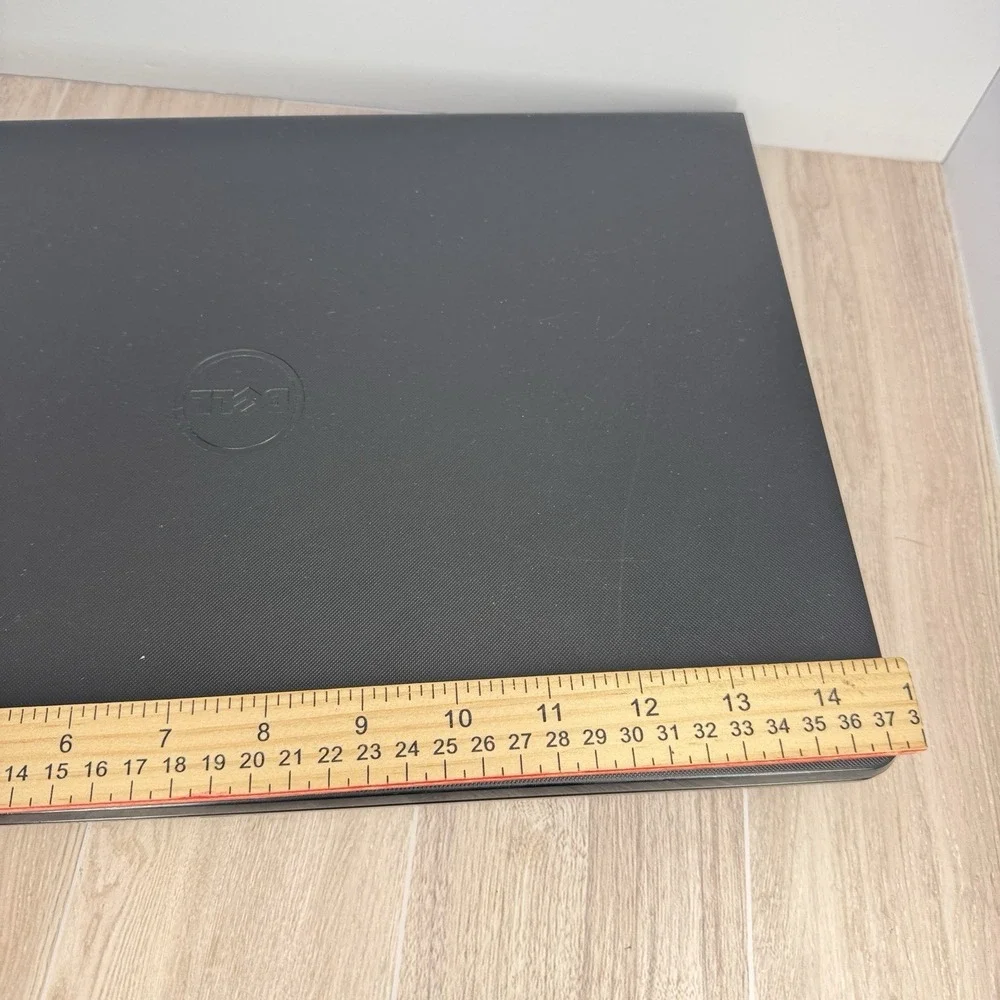 Dell Inspiron‎ 15 3558 Laptop 15.6 i3 5th Gen 1TB Windows 10 Charger READ